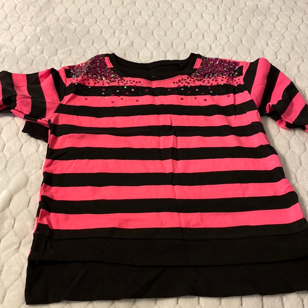 Girls \ kids sweater and tops
